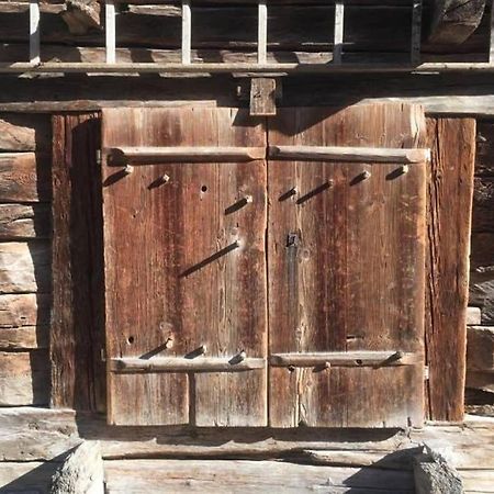 La Cabane De L'Homme Tranquille Le Tretien エクステリア 写真